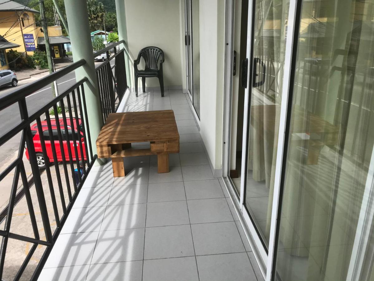 Royale Self Catering Apartments アンス・ロワイヤル エクステリア 写真