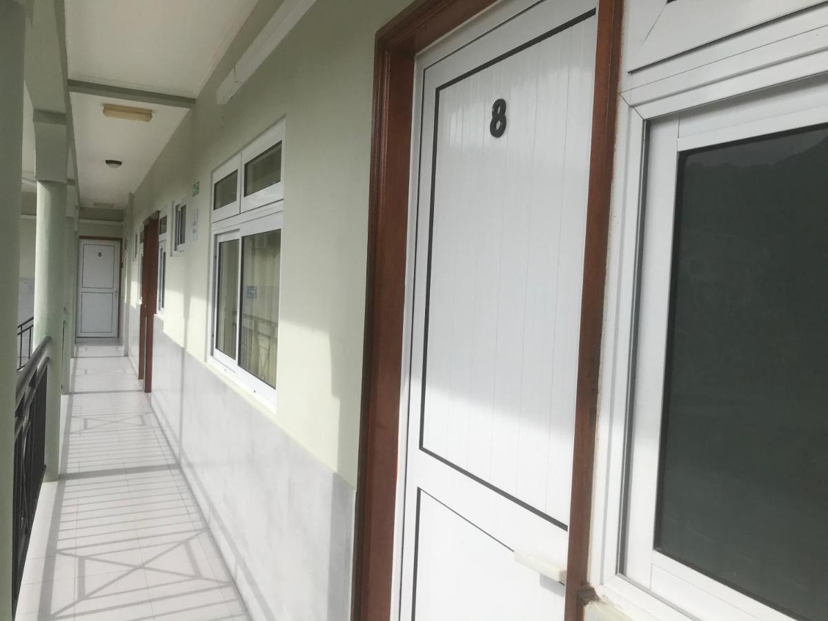 Royale Self Catering Apartments アンス・ロワイヤル エクステリア 写真