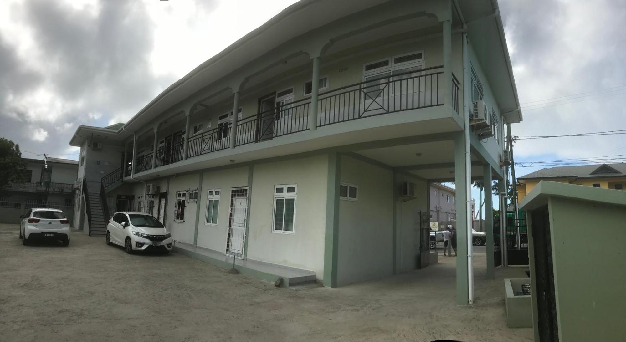 Royale Self Catering Apartments アンス・ロワイヤル エクステリア 写真